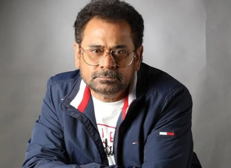 anees bazmee in naseeb 